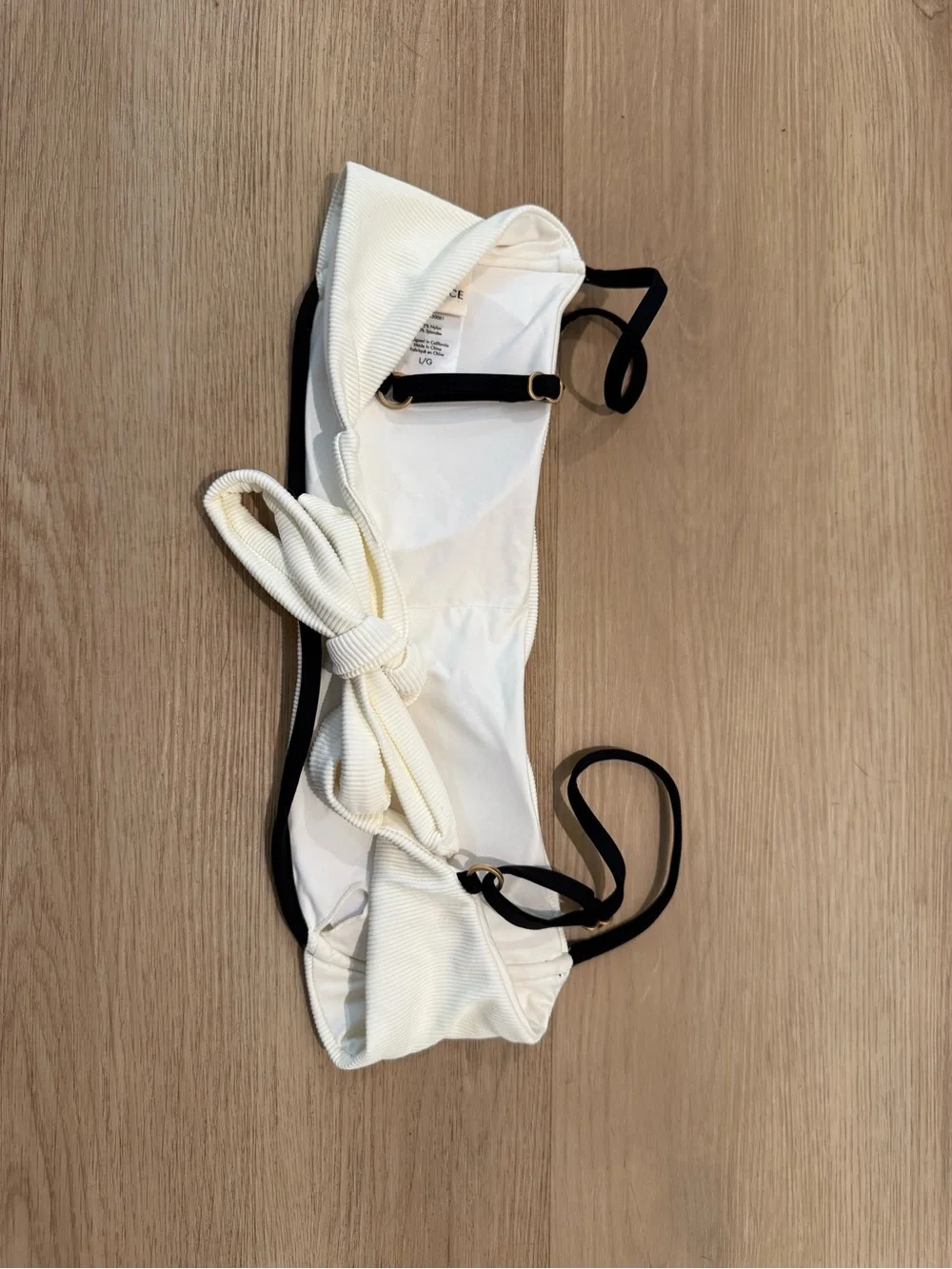 l*space White Bikini Top with Black Contrast Trim